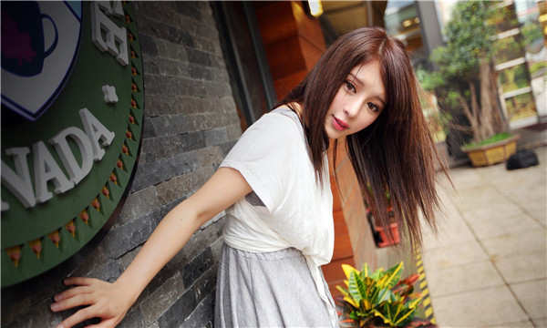 临高想找一个女性生孩子给报酬-｛找个女人生孩子多少钱｝
