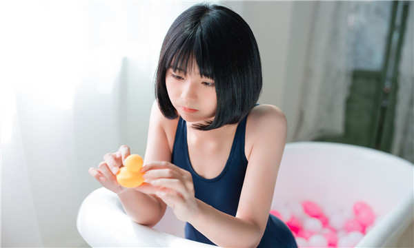 临高标题：全面解读供卵试管代怀生子费用，助力不孕不育家庭实现梦想